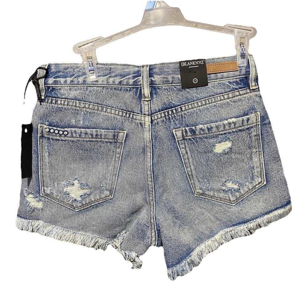 BlankNYC Distressed Denim Shorts in HOLLYWEIRD Fringe Button Fly Size 26 NWT - Picture 4 of 8